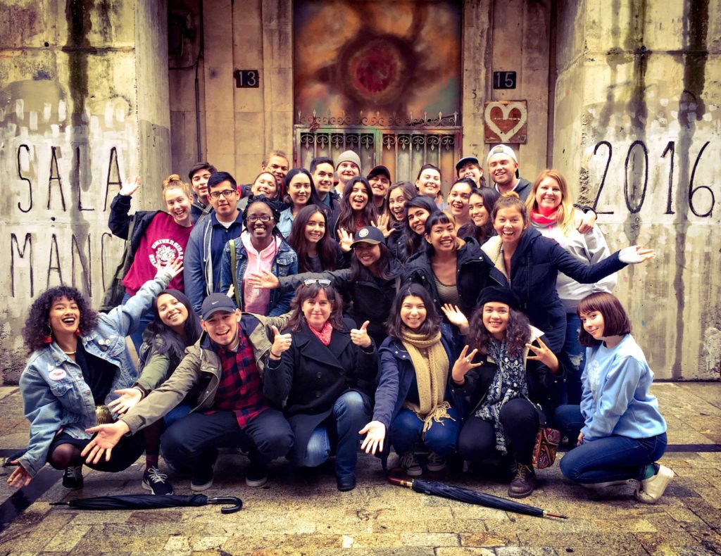 Ana Afzali lecturing in Salamanca, Spain.